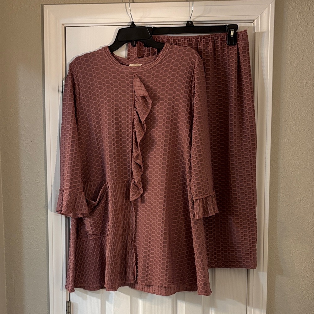 Zadie B’S Pink Ruffle 2piece Outfit